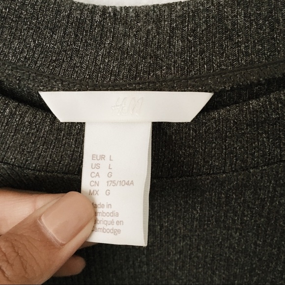 H&M grey sweater - Picture 4 of 5